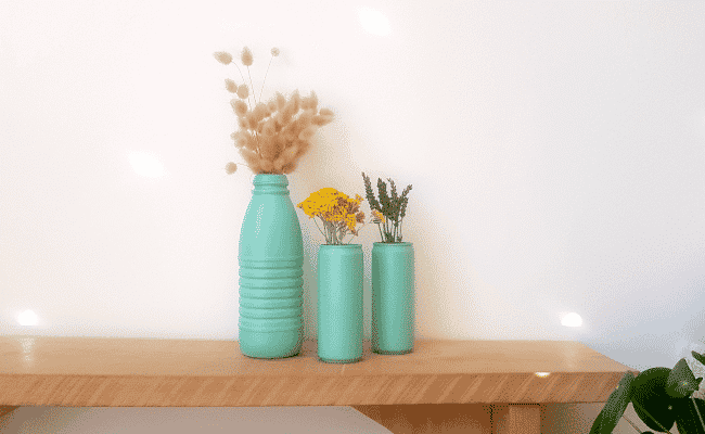 You are currently viewing DIY déco et recyclage : des vases pour vos tables d’été