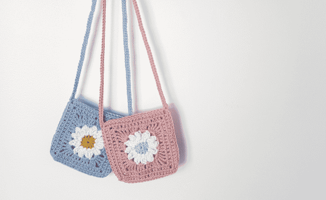 Tuto crochet : un joli petit sac marguerite pour les enfants