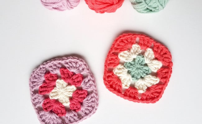 atelier crochet granny squares