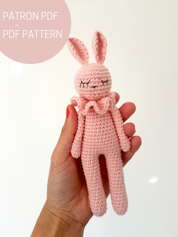 patron crocheter lapin amigurumi