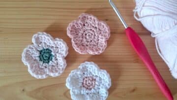 tuto fleur en crochet