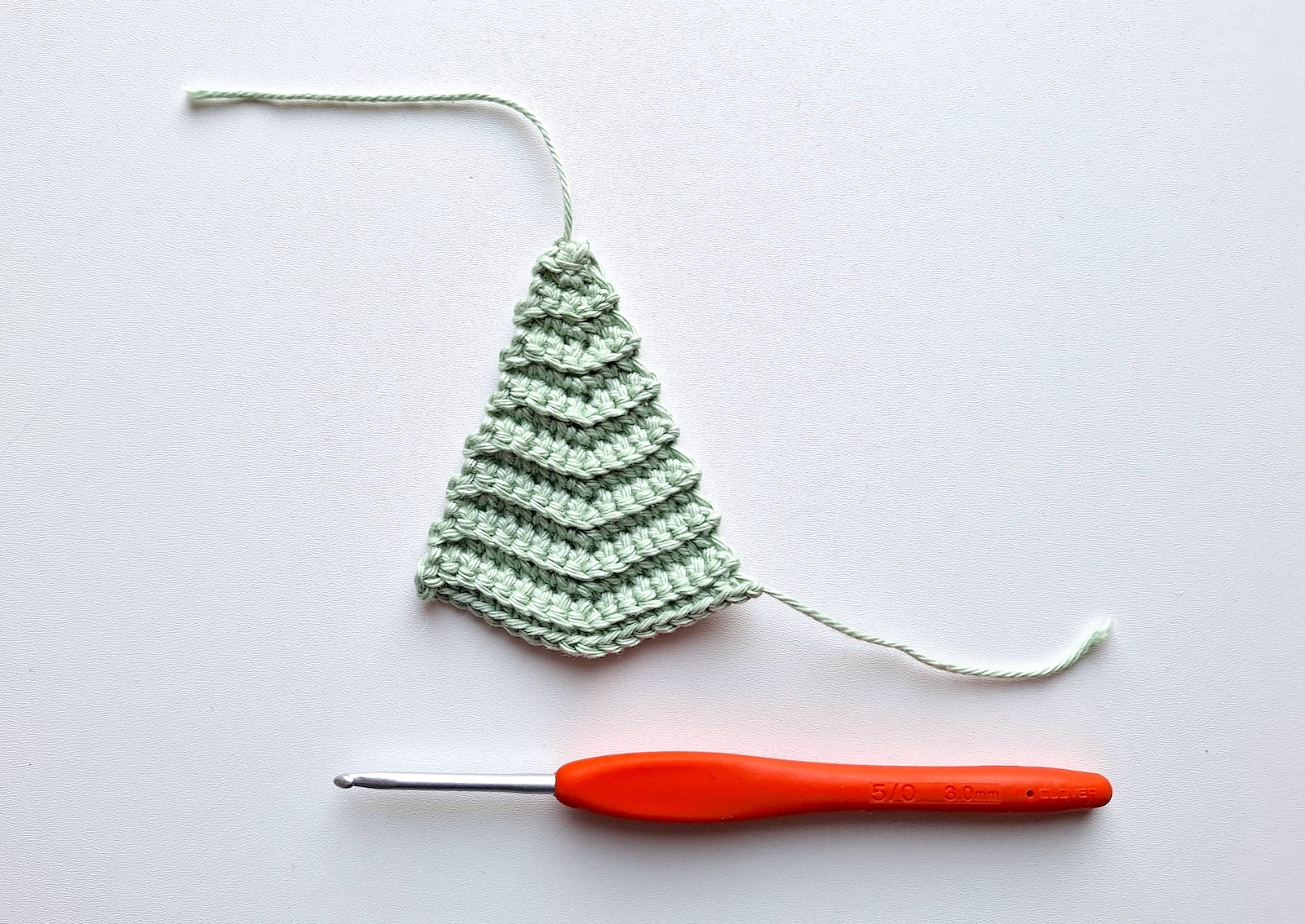 Sapin de Noël au crochet : le tuto gratuit et facile