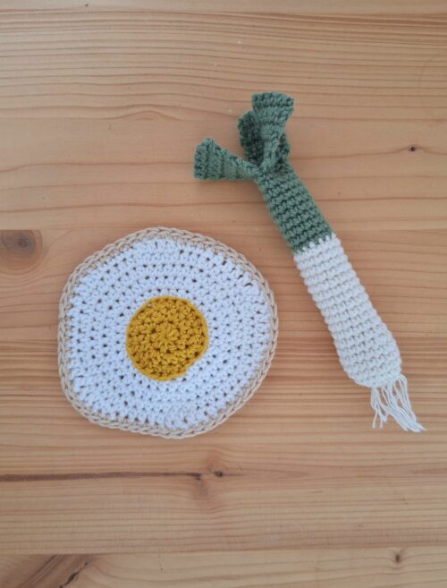 tuto poireau en crochet facile