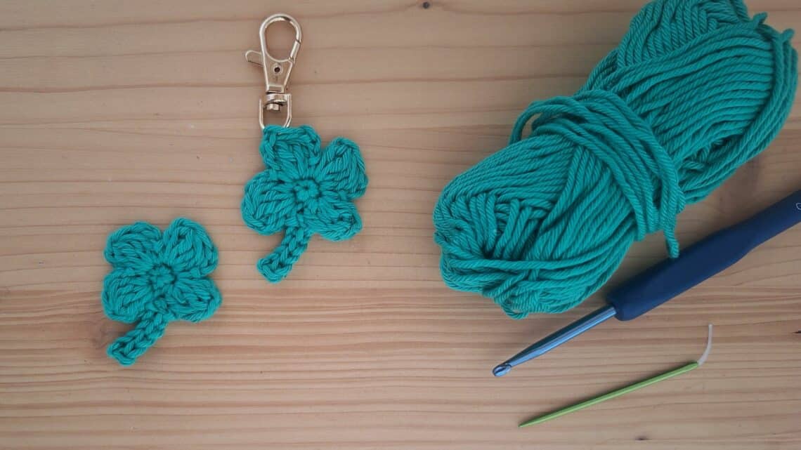 tuto facile trèfle en crochet
