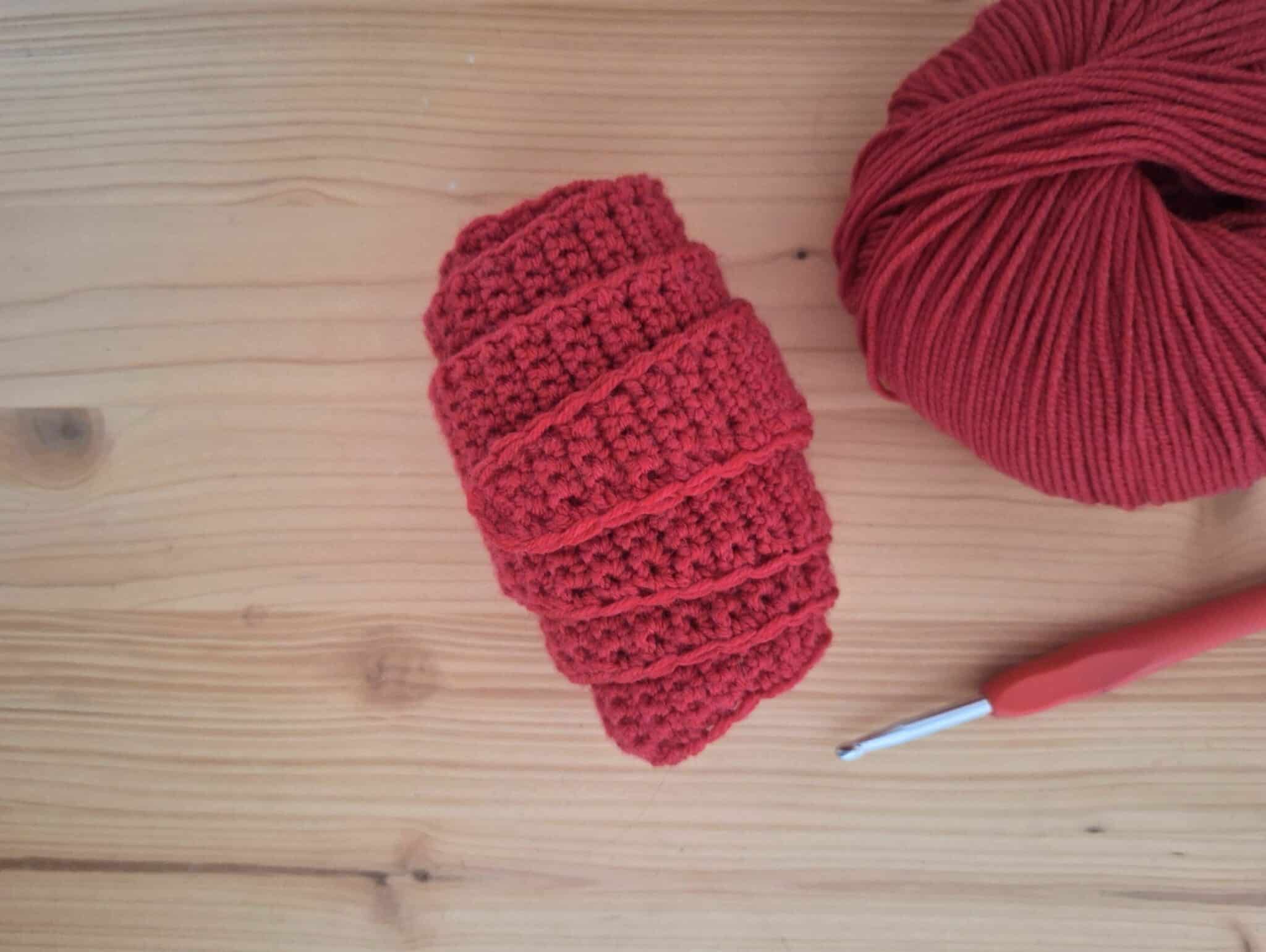 Tutoriel Sophie Scarf en crochet : crocheter une mini écharpe tendance