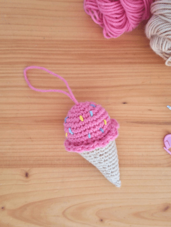 porte-clé glace en crochet