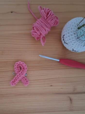 ruban Octobre Rose au crochet